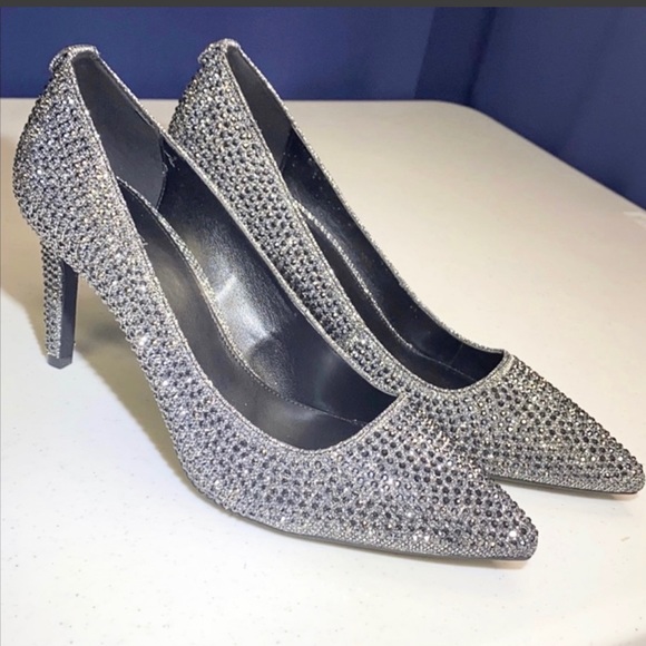 Michael Kors Dorothy Glitter Flex Pumps - Picture 2 of 12